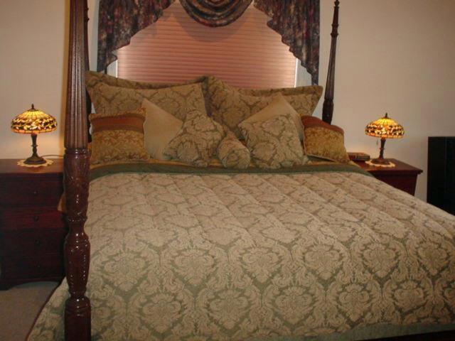 Lake Country Eagle'S Nest B&B מראה חיצוני תמונה