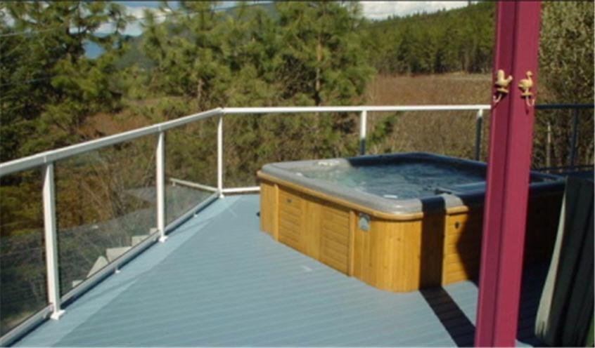 Lake Country Eagle'S Nest B&B מראה חיצוני תמונה