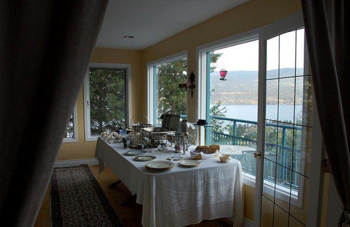 Lake Country Eagle'S Nest B&B מראה חיצוני תמונה